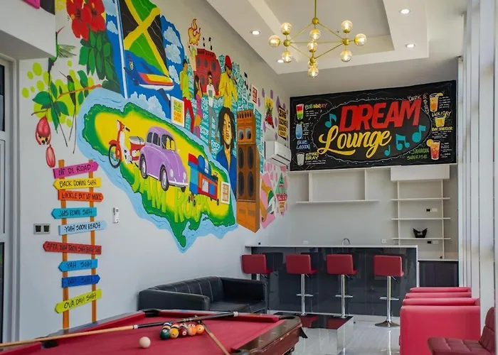 - Dream 36 - 15mins From Airport Montego Bay
