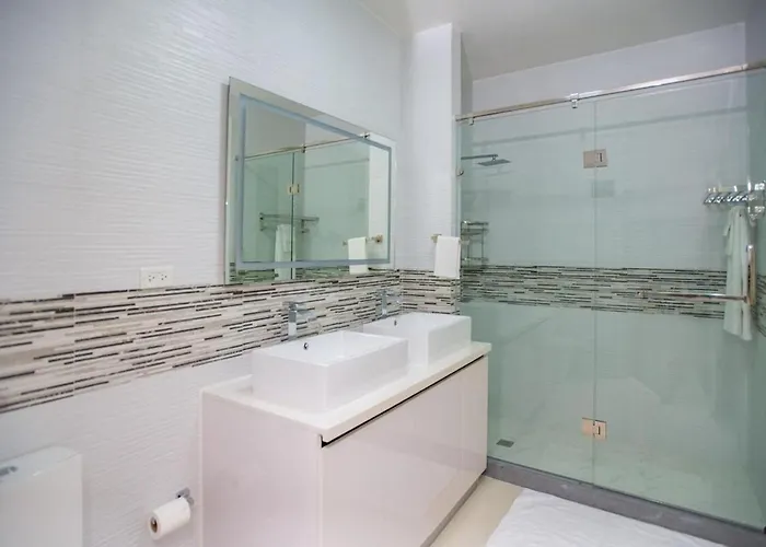 - Dream 36 - 15mins From Airport Apartment Montego Bay